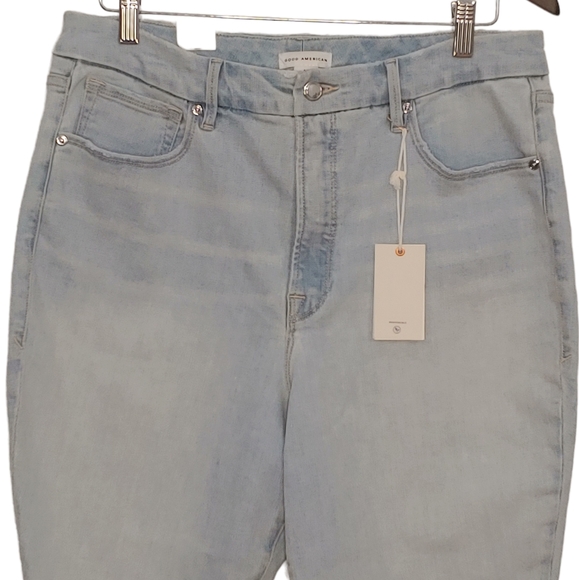 NWT GOOD AMERICAN Light wash good waist crop skinny jeans - Picture 6 of 16